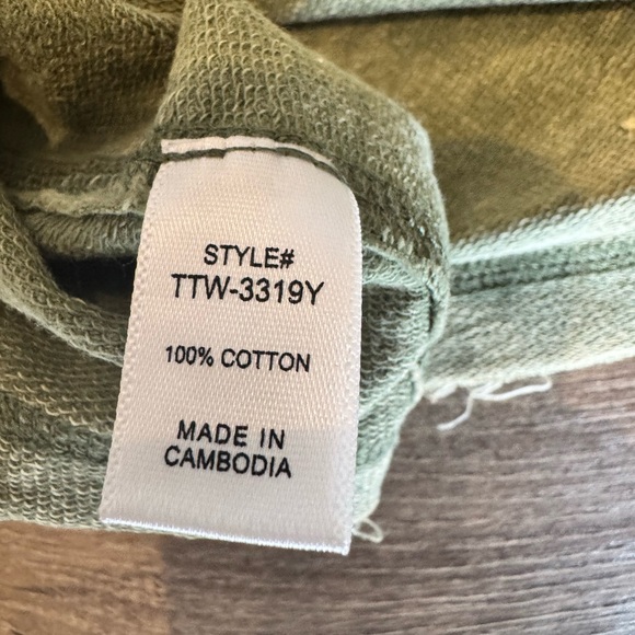 ZENANA• Mineral Washed Thumb Hole Cuffed Long Sleeve TTW-3319-ASH OLIVE - Picture 6 of 6